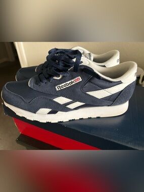 Reebok Classic Nylon in the "Core Vector Navy/Ftwr White" colorway